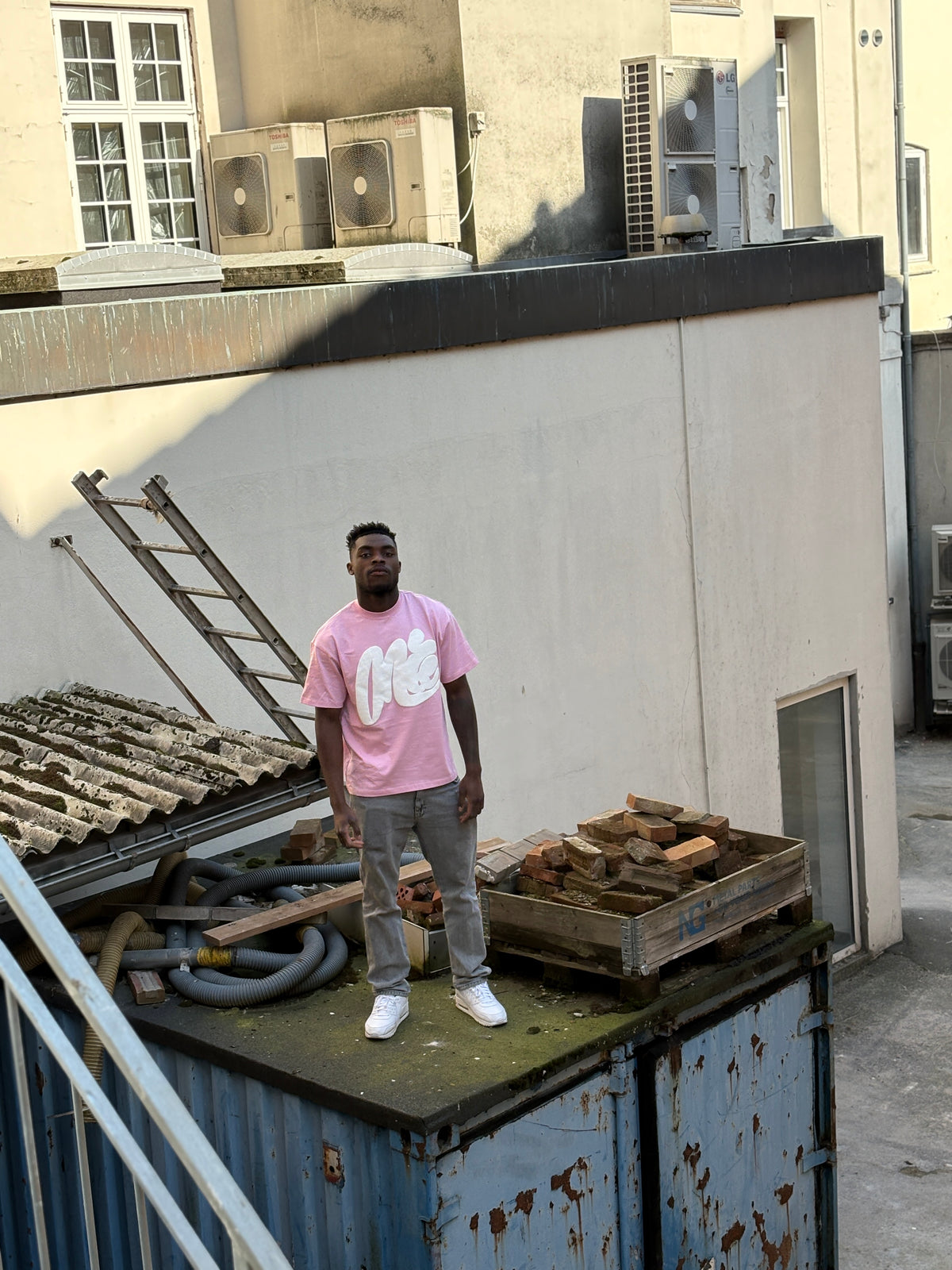 MUSSÉ Pink Tee